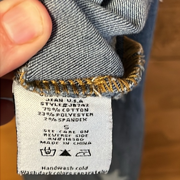 Judy Blue Cropped Jean jacket Stars Womens Small Denim Patriotic USA Denim Layer - Picture 5 of 8